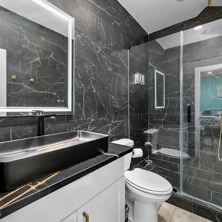 Charming Downtown Studio - Ideal Location For Exploring Houston Exterior photo