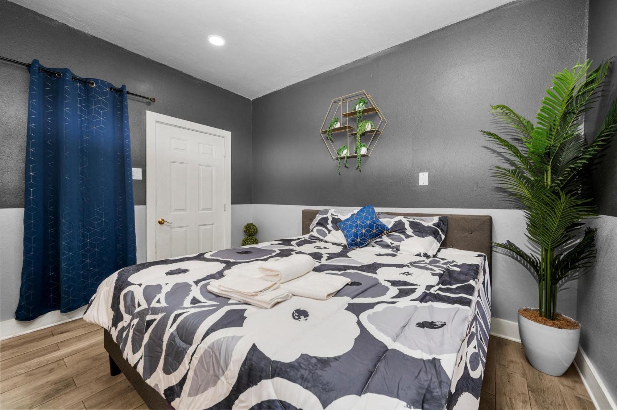 Apartment Charming Downtown - Ideal Location For Exploring