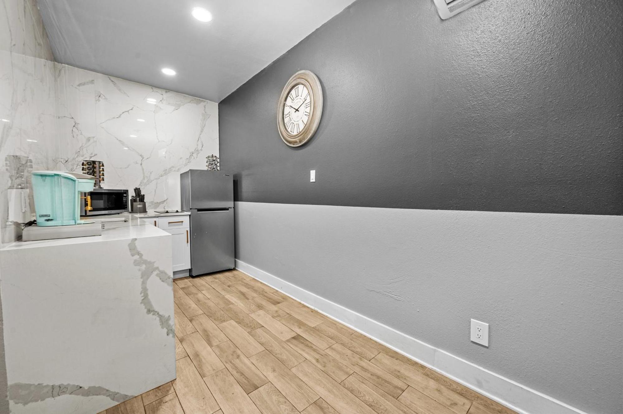Charming Downtown - Ideal Location For Exploring